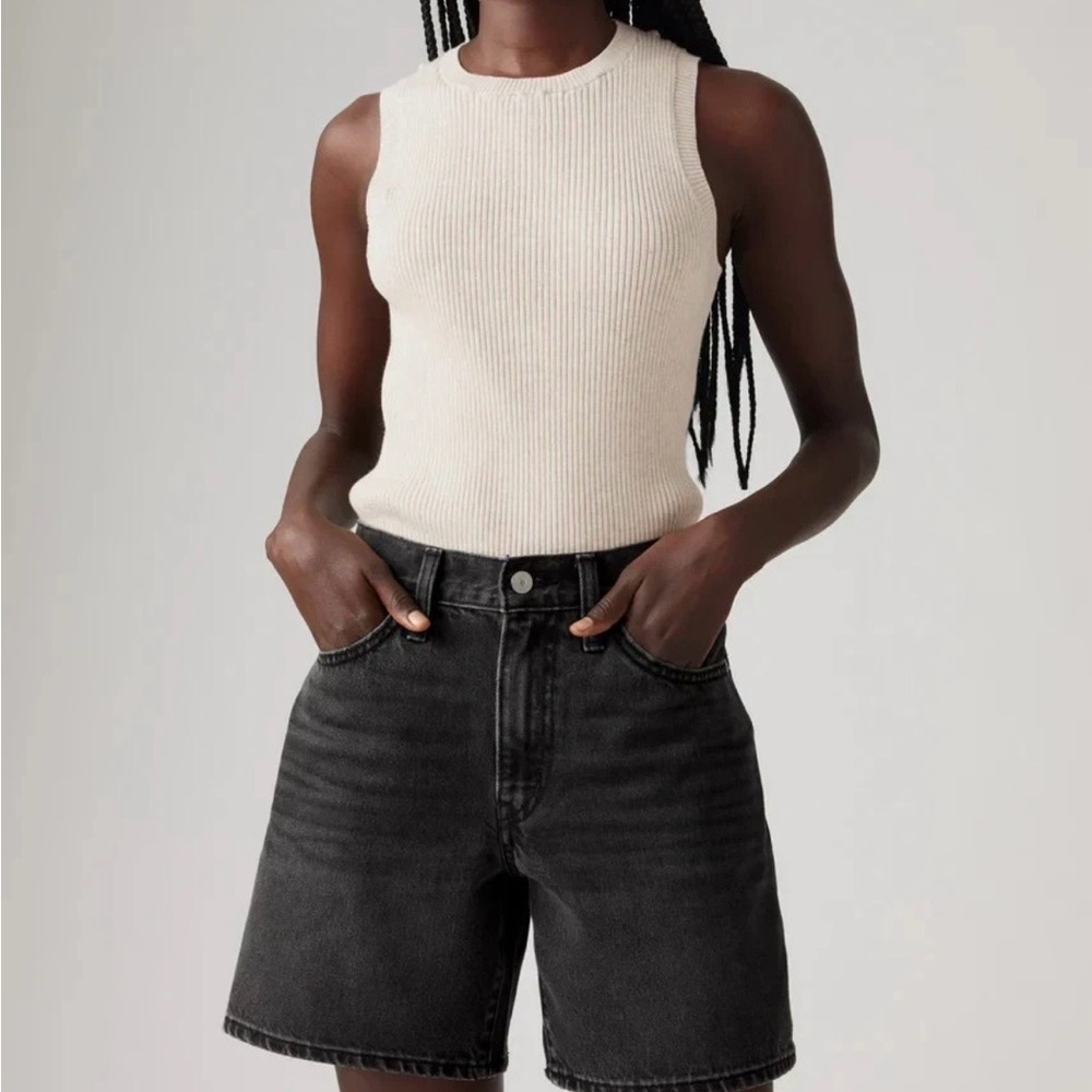 Levi’s ‘94 Baggy Shorts Midrise Loose Through The Hips And Thighs Dark Grey New